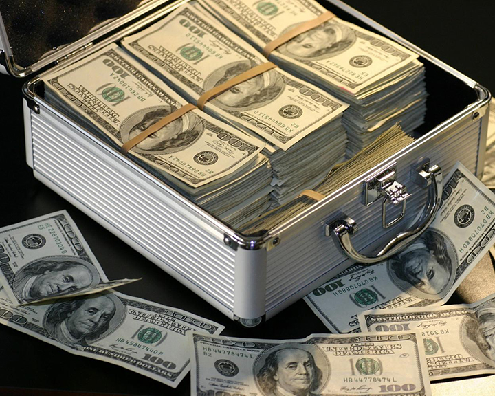 rich people experiences