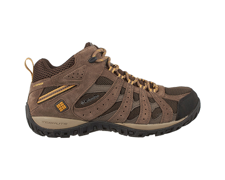 9 Men's Trekking Shoes That Are Ideal 