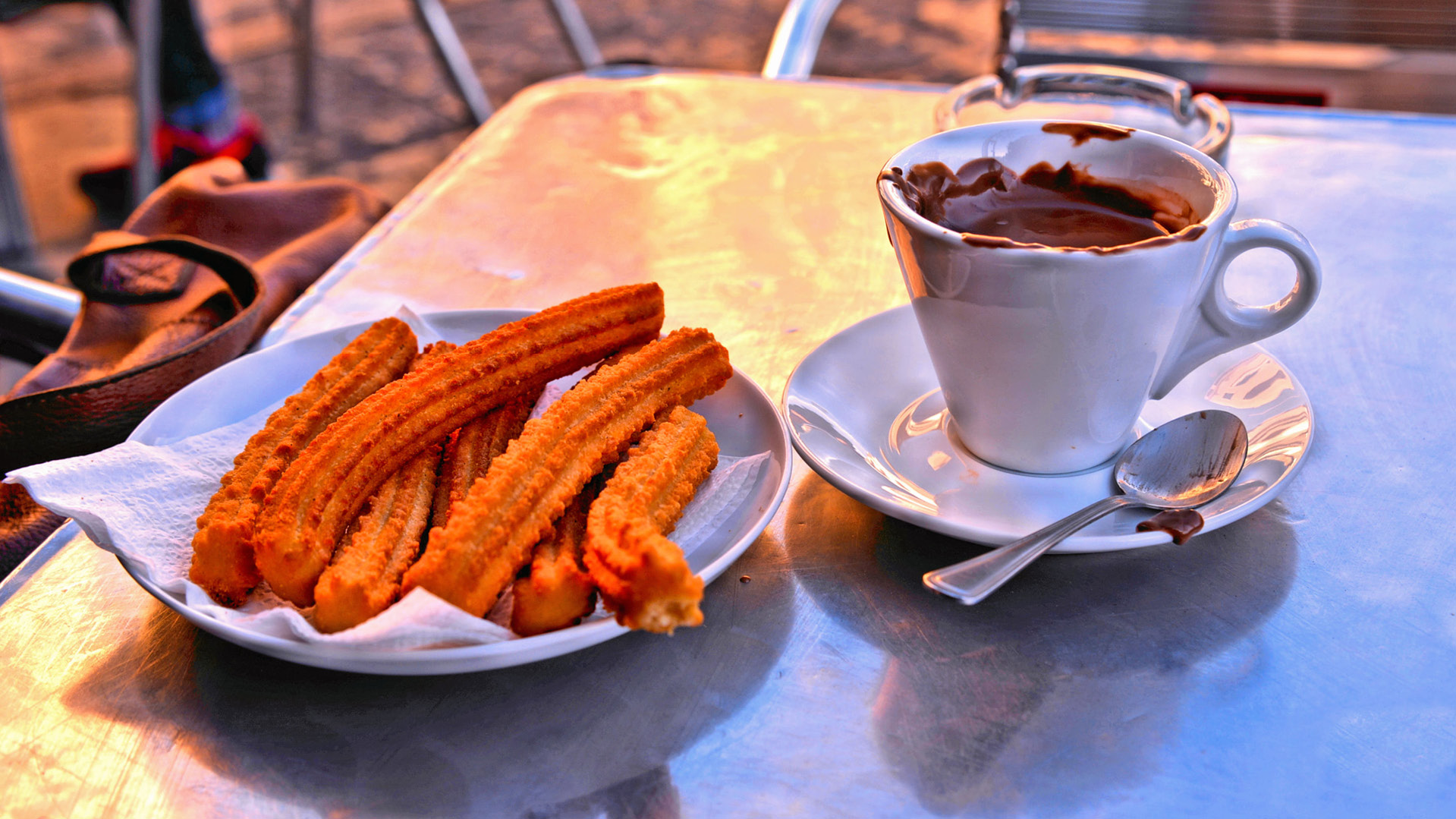 5 Cafes In Barcelona That Will Make You Fall In Love With Churros And