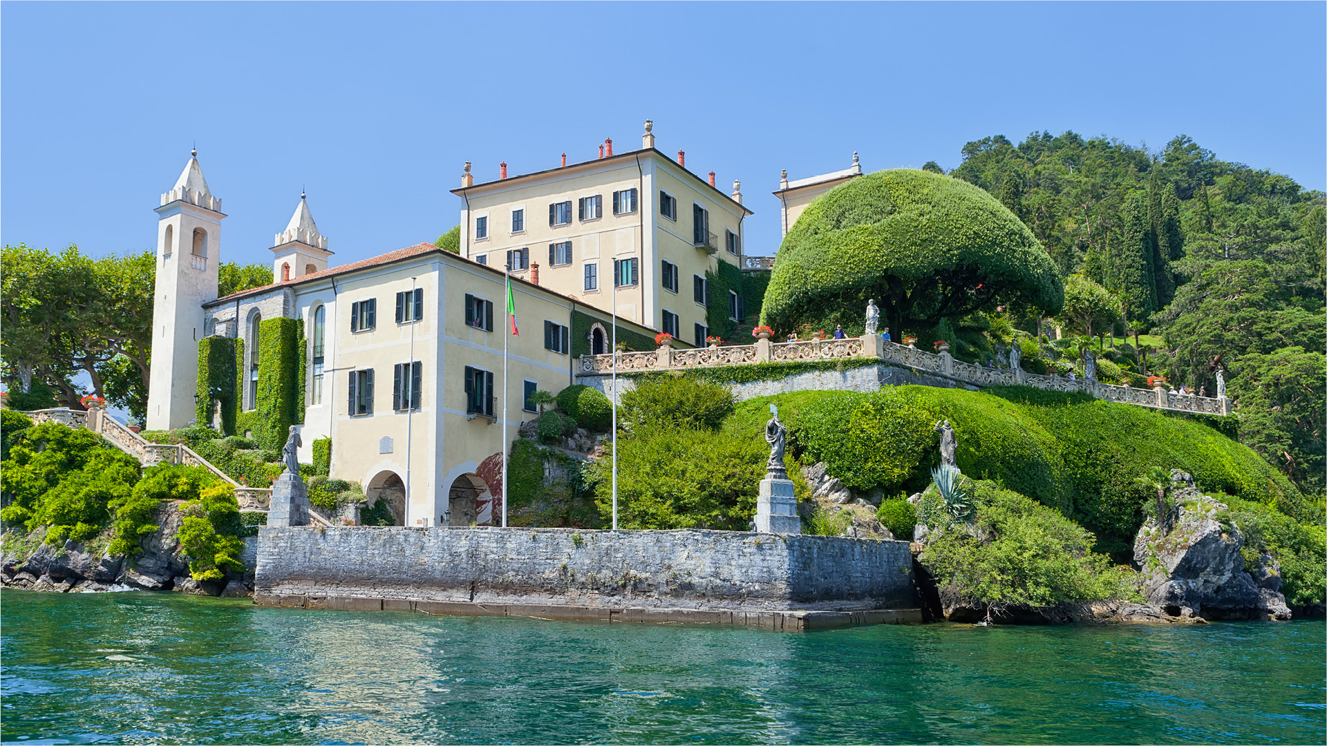 Everything You Need To Know About Deepika And Ranveer S Italian Wedding Venue