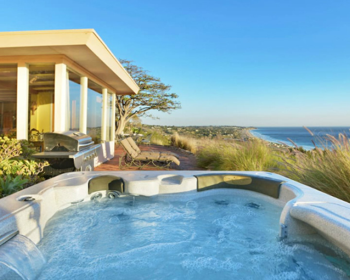 celebrity home