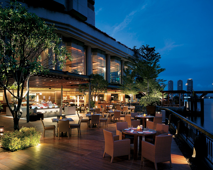 Romantic Trip To Bangkok