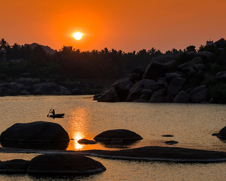Exploring Hampi