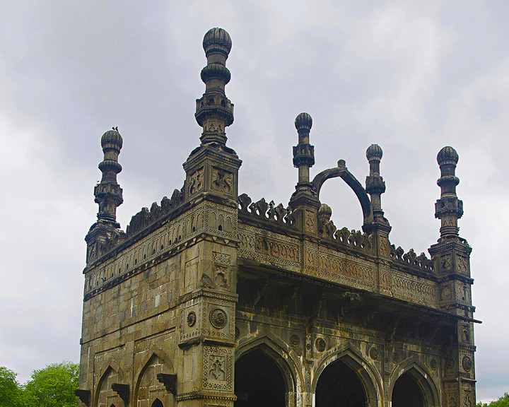 Exploring Ahmednagar