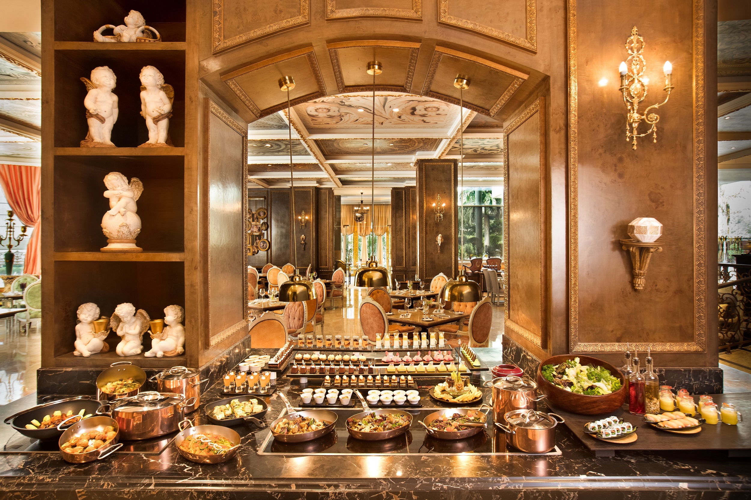 Christmas At Indian Hotels