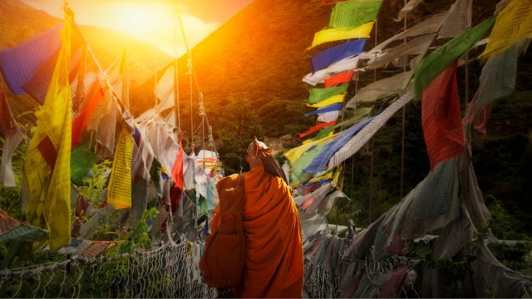 This 2020, Travel To Transform & Bring About A Change In The Lives Of People This 2020, Travel To Transform & Bring About A Change In The Lives Of People