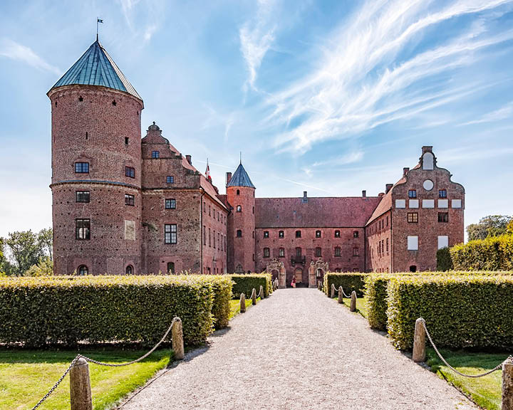 Women Of Copenhagen And Skåne