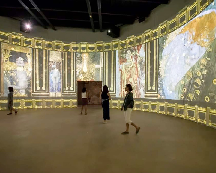 Bordeaux Gustav Klimt